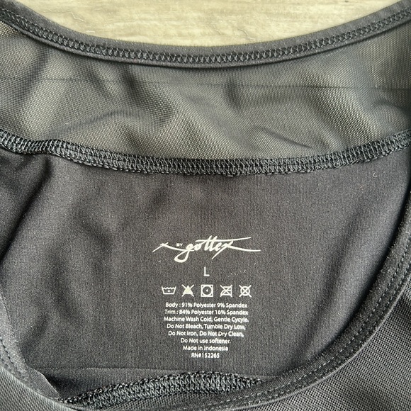 X by Gottex L yoga ls top - Picture 2 of 7